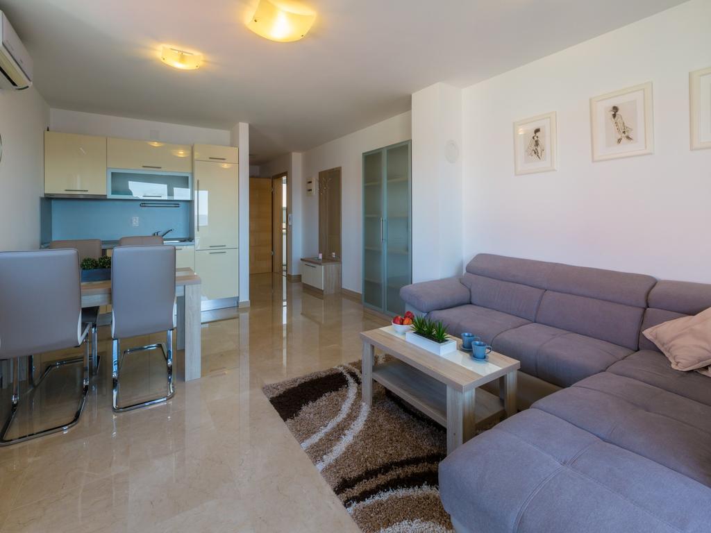 Apartments Livaja 크리크베니카 외부 사진