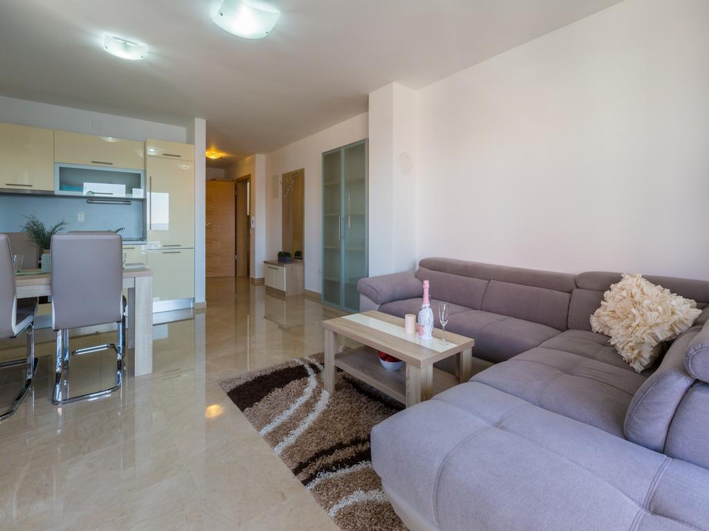 Apartments Livaja 크리크베니카 외부 사진